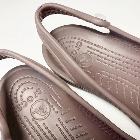 Crocs Taupe Slingback Ballet Flat Jewel Accent Women’s Size 6 Spring Rubber Shoe - Picture 5 of 7